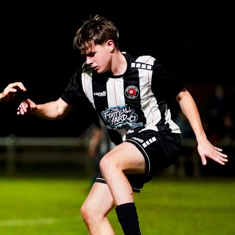 Tom Hodgkinson with testimonial